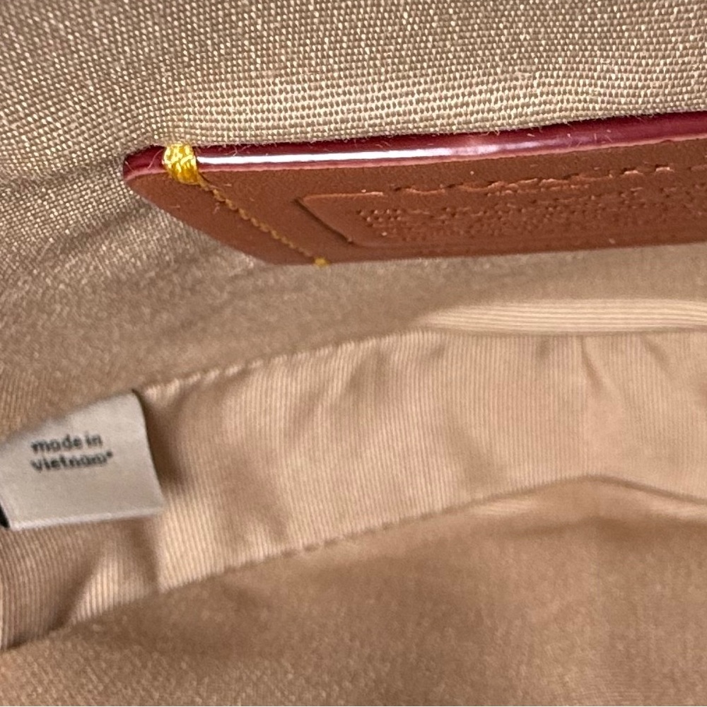 Coach Heart-Shaped Crossbody Bag with Cherry Print - duster bag - shopping bag - Picture 7 of 14